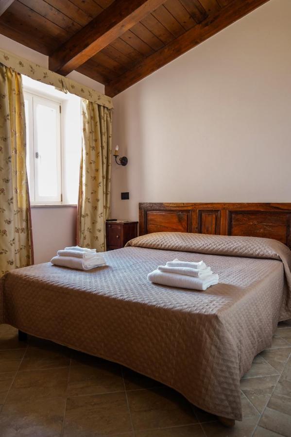 Palazzo Cestari Hotel Montesano sulla Marcellana Kültér fotó