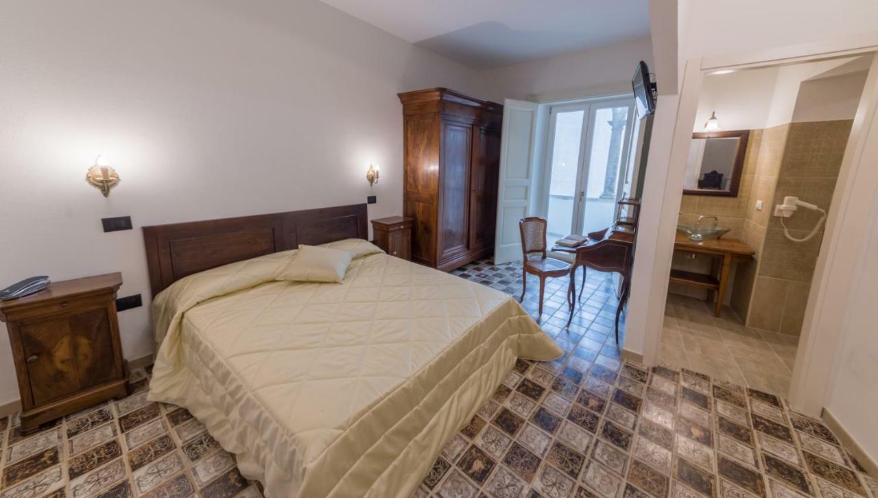 Palazzo Cestari Hotel Montesano sulla Marcellana Kültér fotó